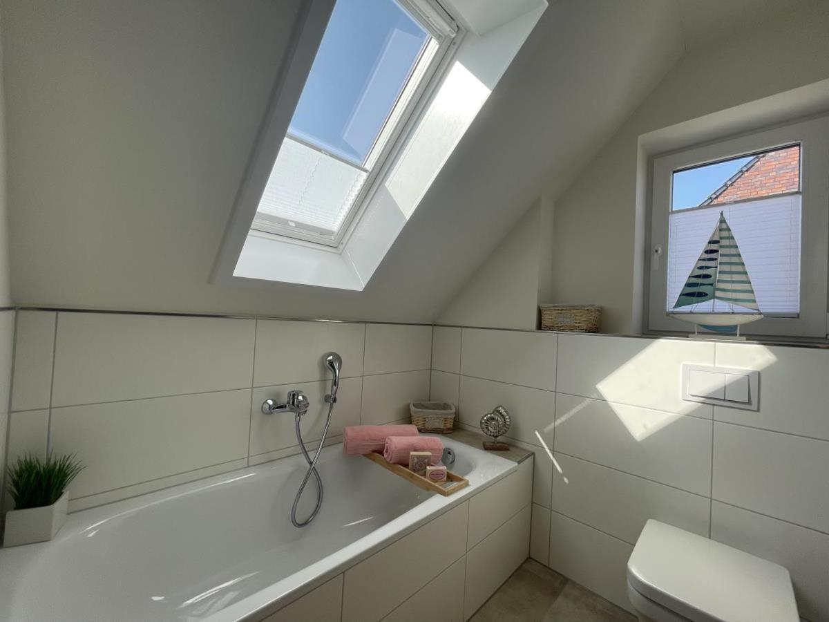 Vila Am Kutterhafen 21 - Haus Joost Fedderwardersiel Exteriér fotografie